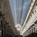 Отель Aris Grand Place
