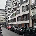 Midi-suede Apartmán Brusel