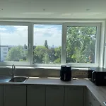 Proche De L'atomium Apartment Brussels