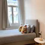 New Cozy In Porte De Hal 브뤼셀