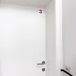 New Cozy In Porte De Hal 아파트 *