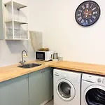 아파트 New Cozy In Porte De Hal 브뤼셀