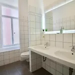 Heart Of Grand Place - Stunning 3br Triplex *