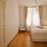 Appartement Heart Of Grand Place - Stunning 3br Triplex