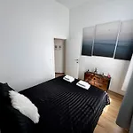 Cozy South-up And Ground * Brussels