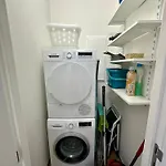 Apartman Urbanstay - Jacqmain Downtown