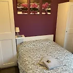 One Bedroom Fully Equipped With Terrace Appartamento *