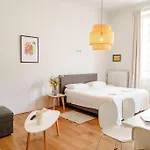 Apartment Smart - Gare Du Midi