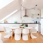 Apartment Smart - Gare Du Midi Brüssel