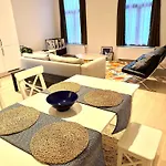 My Haus Saint Catherine Couette-café *