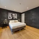 Authentic Belgian Home, Downtown Bruksela