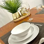 Charming Two Bedroom Flat - Nato - * Bruxelas