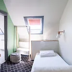 Safestay Grand Place 3*