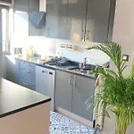 Strelitzyahouse 布鲁塞尔