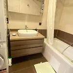 公寓 Strelitzyahouse