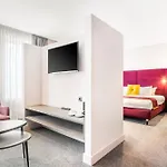 Marivaux Otel 4*