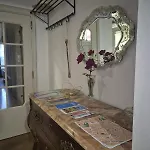 Apartamento Large 1st Floor Apartment, Schaerbeek,
