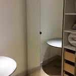 Apartman And Convenient Near Supermarkets And Public Transports *