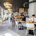 Hotel Novotel Off Grand Place 4*