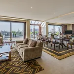 Warwick Grand-place 4*