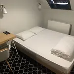 Safestay Grand Place Hotel