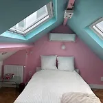 In Maison De Metre In Etterbeek *