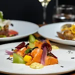 מלון Courtyard By Marriott Eu 4*
