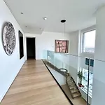 Luxury Skyline Penthouse In 220 M2 Of Elegance
