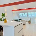 Duplex Design & Elegant Au Coeur De * Bruksela