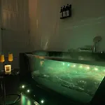 Beautiful With Jacuzzi * Bruxelles