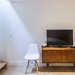 Comfortable And Quiet *
