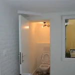Comfortable And Quiet *