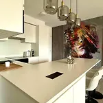 Cosy And Modern 1bed Near Gare Du Midi Dox Apartmán *
