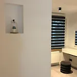 Elegant - Next From Grand Place, Netflix & Comfort Apartment