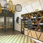 Aparthotel Adagio Grand Place 3*