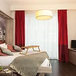Adagio Grand Place 3*