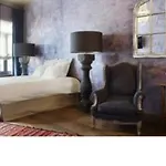 Bed & Breakfast Le Coup De Coeur Brussels