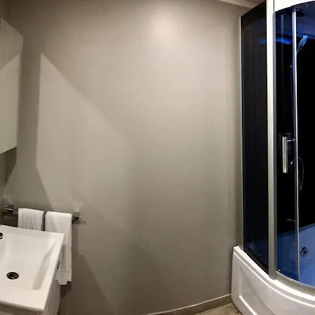 Flat Midi 33 Lejlighedshotel 3*