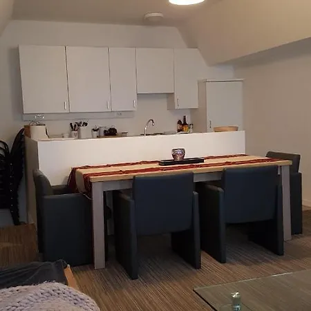Top Located Flat Historic Centre Saint Gudule شقة بروكسل