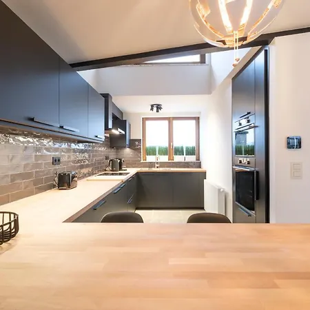 Functional Housings 2 Steps From Grand Place Apartamento