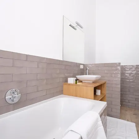 The Good House Frühstückspension 3*