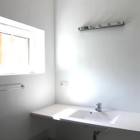 Maison Et Jardin De Charme - Sud * Brusel