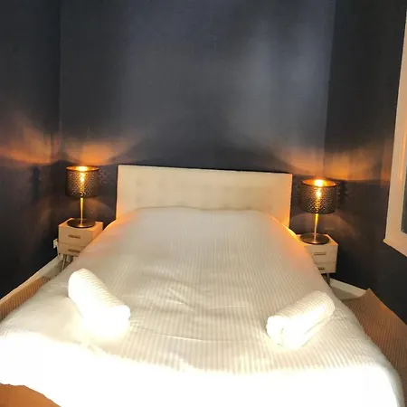 By Foot! Authenticity & Luxury Nearby Appartement Bruxelles