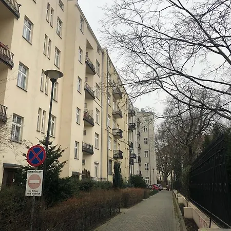 Laeken Green * بروكسل