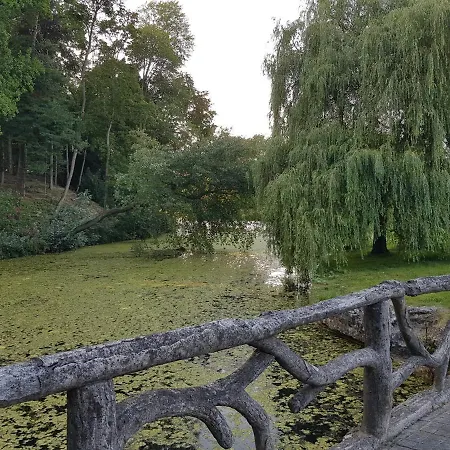 Maison Des Fleurs ゲストハウス 3*