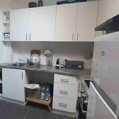 Studio Lumineux Et Spacieux Au Coeur De Bruxelles Apartment Brüssel