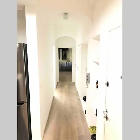 Lovely One Bedroom Condo In The Heart Of Ixelles Βρυξέλλες