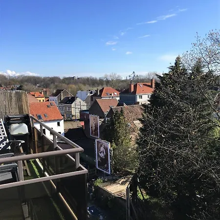 Jolie Studio Avec Vue Sur L'atomium *