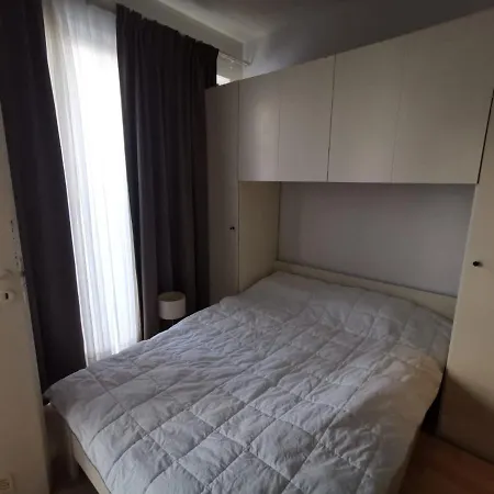Apartamento Eurosquare Eu Institutions Metro Schuman *