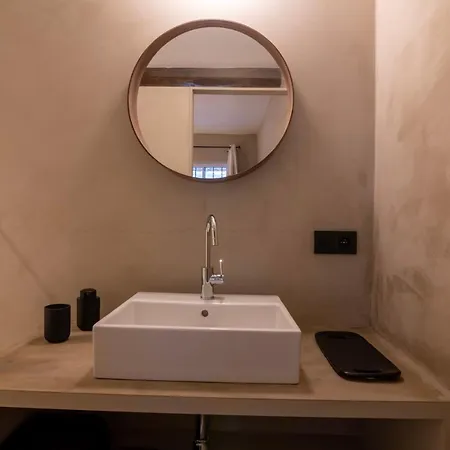 Private En-suite In The Heart Of Le Sablon Appartement